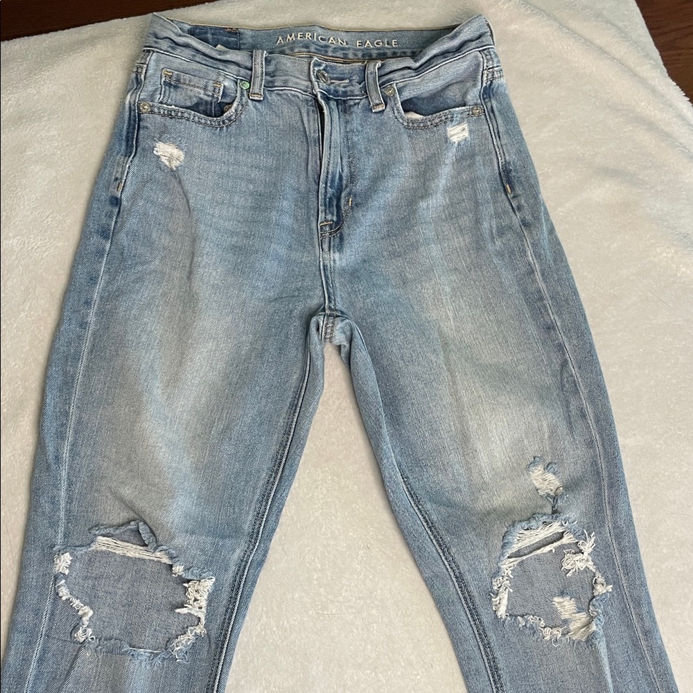 American Eagle Outfitters Light Blue Boyfriend Jeans